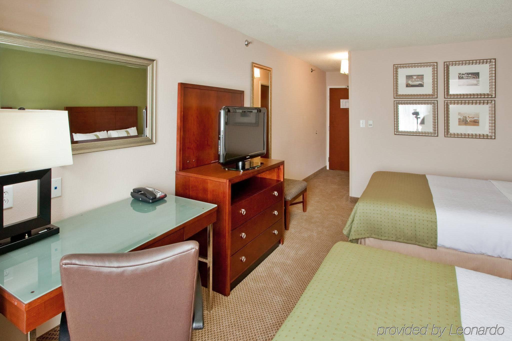 Готель Best Western Premier Richmond City Gateway Екстер'єр фото